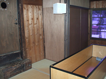 夢を見るための紫の部屋