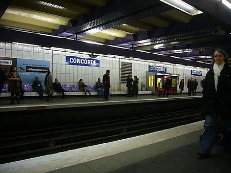 P2360505