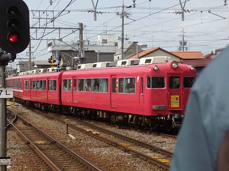 7715F+7711F美合入線