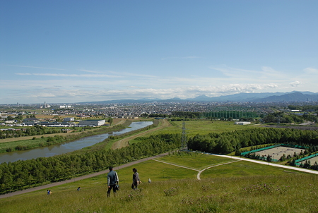 札幌・モエレ沼公園/モエレ山からの眺め