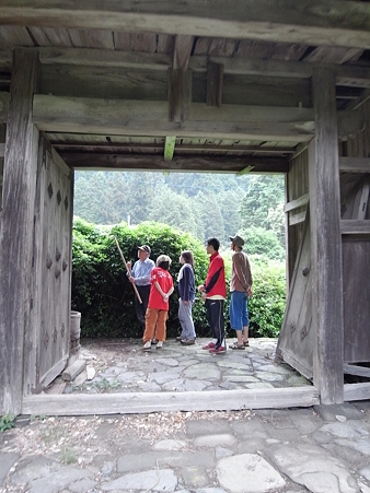 2010_06200483