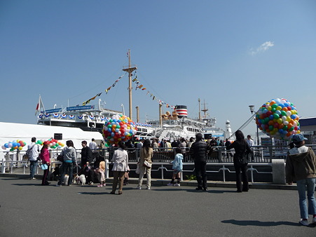 100425-氷川丸80周年 (2)
