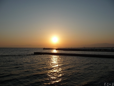 110406-江ノ島からダイヤモンド富士 (1)
