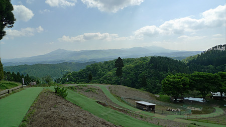 くじゅう・わいた展望公園~新緑の季節
