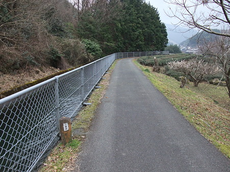 三重r745-1